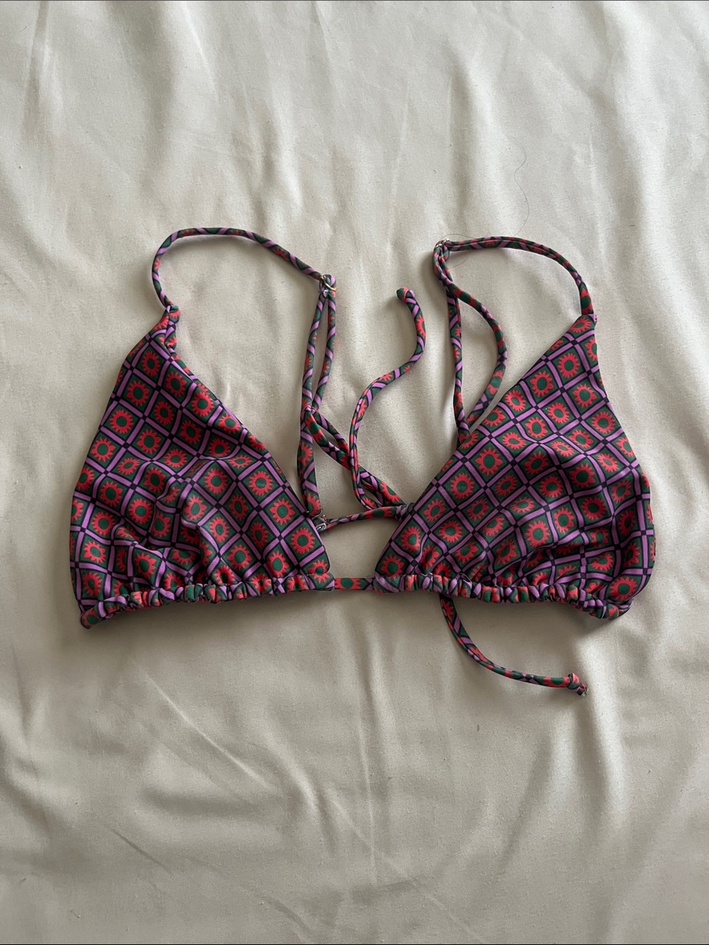 Skatie Ella top
